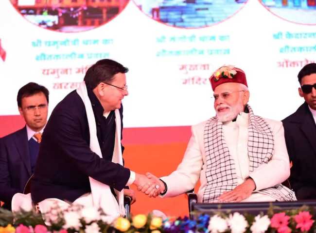 प्रधानमंत्री मोदी का मिला साथ, कम समय में देश-दुनिया की नजरों में आईं शीतकालीन यात्रा